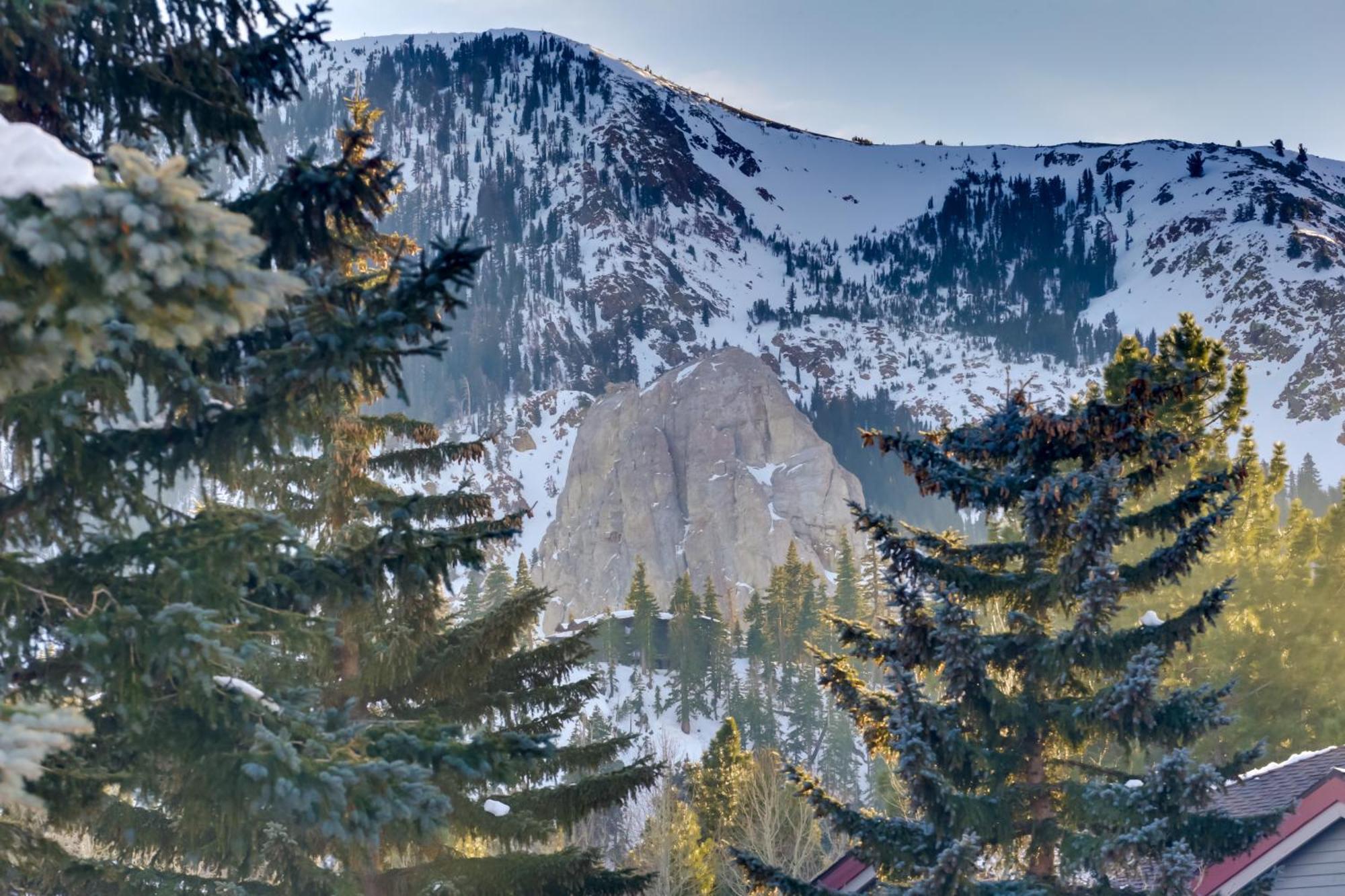 Snowcreek With Deck At Mammoth Mountain