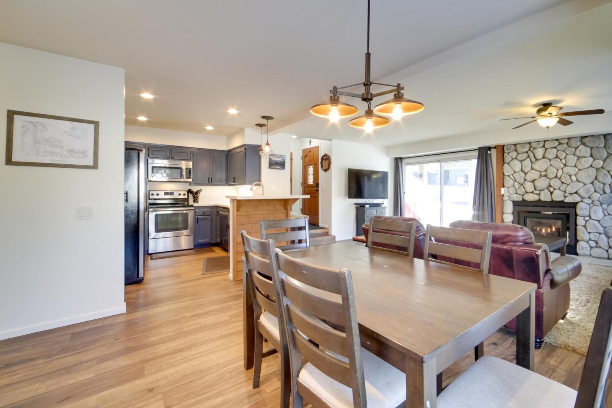 Snowcreek With Deck At Mammoth Mountain Apartment